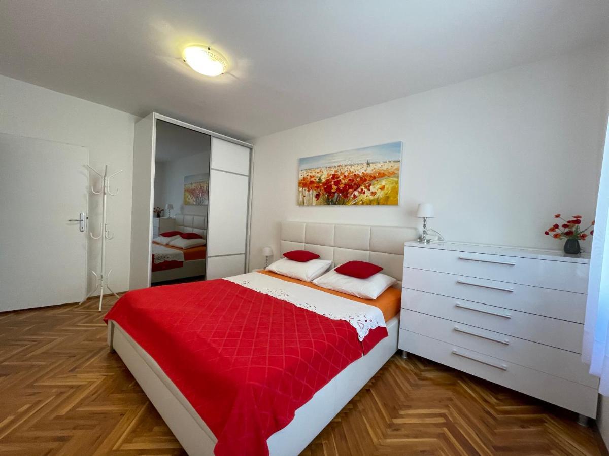 Petra Apartment Split Exterior photo